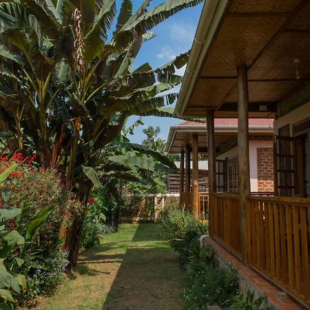 Kaswa Lodge Fort Portal Exterior photo